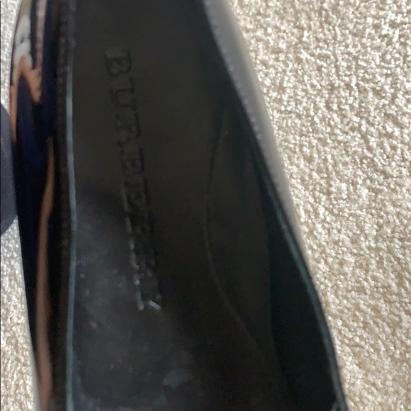 Girls Burberry dress shoes - Picture 3 of 4